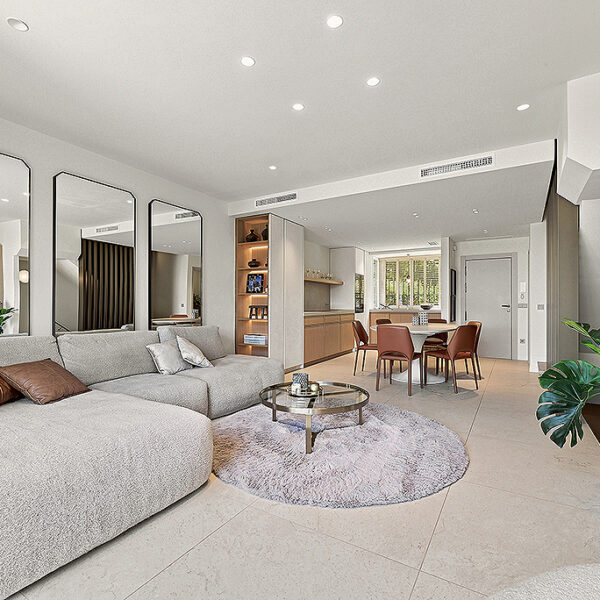 REAL ESTATE PORTFOLIO By EFEIGHT DOTCOM 170