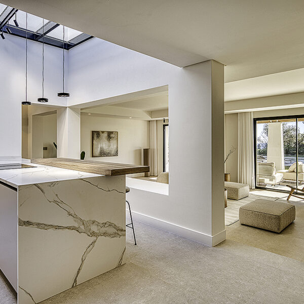 REAL ESTATE PORTFOLIO By EFEIGHT DOTCOM 24