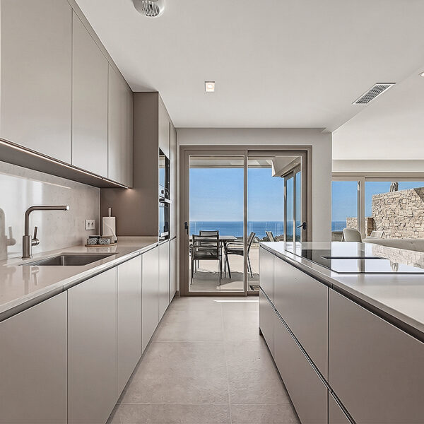 REAL ESTATE PORTFOLIO By EFEIGHT DOTCOM 65